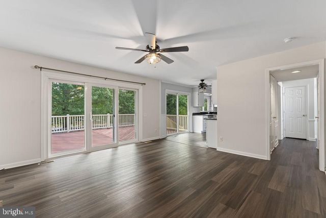 7 SALFORD CT, Fredericksburg, VA 22406