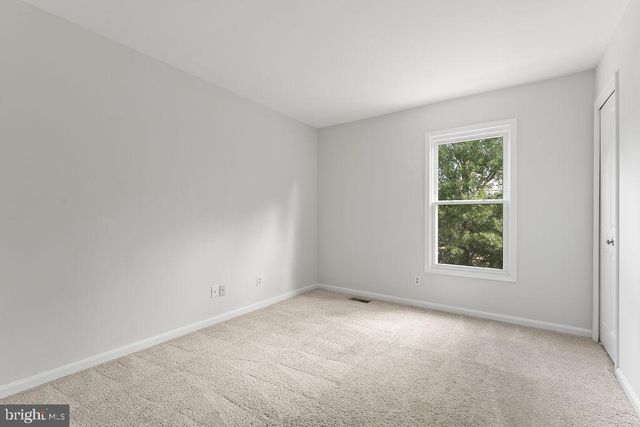 7 SALFORD CT, Fredericksburg, VA 22406