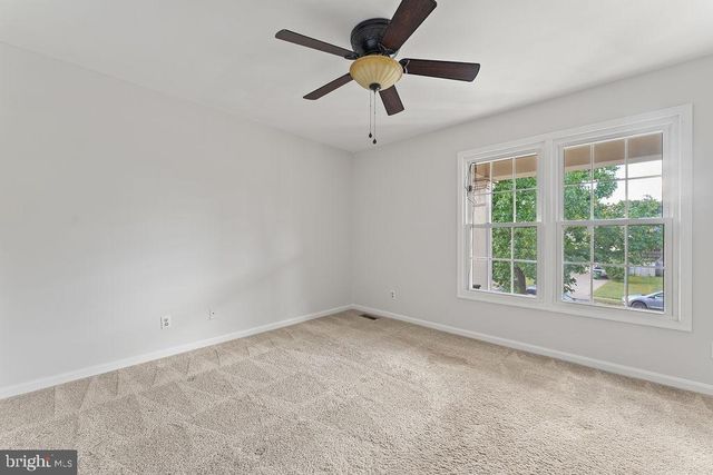 7 SALFORD CT, Fredericksburg, VA 22406