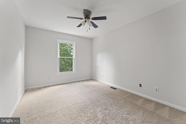 7 SALFORD CT, Fredericksburg, VA 22406