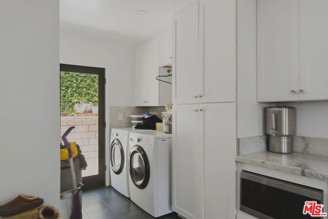 4218 Don Arellanes Drive, Los Angeles, CA 90008