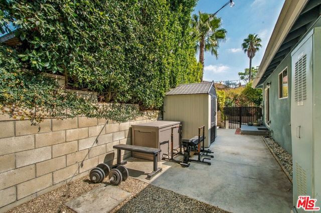 4218 Don Arellanes Drive, Los Angeles, CA 90008