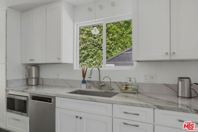 4218 Don Arellanes Drive, Los Angeles, CA 90008