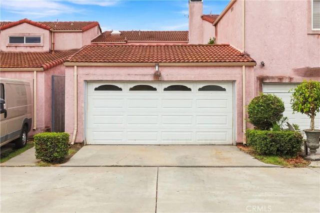 106 Racquet Club, Compton, CA 90220