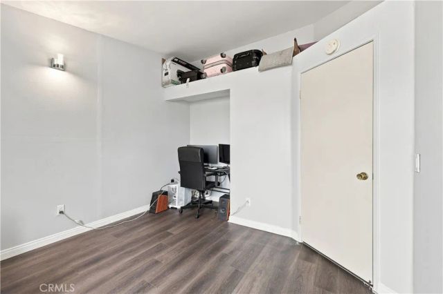 106 Racquet Club, Compton, CA 90220