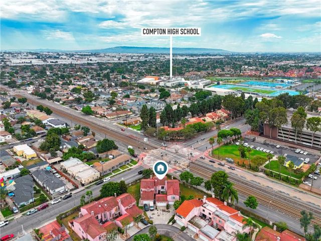 106 Racquet Club, Compton, CA 90220