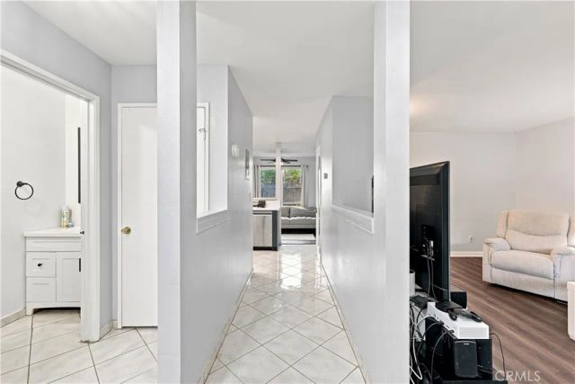 106 Racquet Club, Compton, CA 90220
