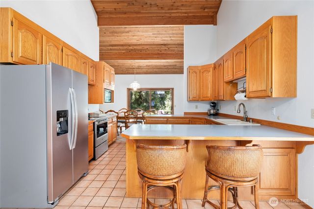 27019 SE 384th Street, Enumclaw, WA 98022