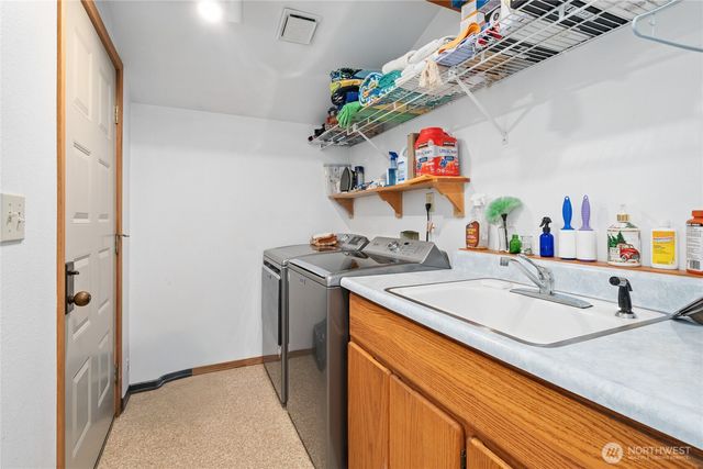27019 SE 384th Street, Enumclaw, WA 98022