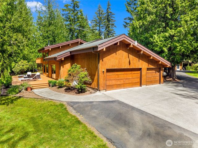 27019 SE 384th Street, Enumclaw, WA 98022