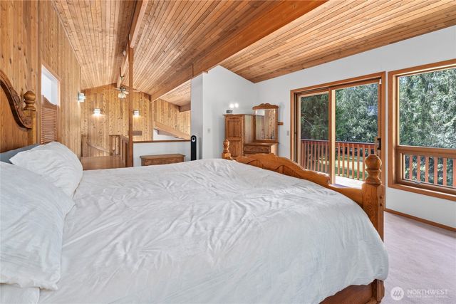 27019 SE 384th Street, Enumclaw, WA 98022