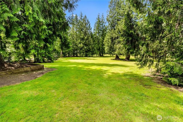 27019 SE 384th Street, Enumclaw, WA 98022