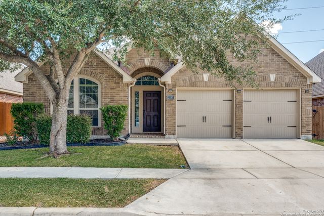 2197 Range Rd, Seguin, TX 78155