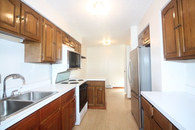 5471 S Hyde Park Boulevard 10A, Chicago, IL 60615