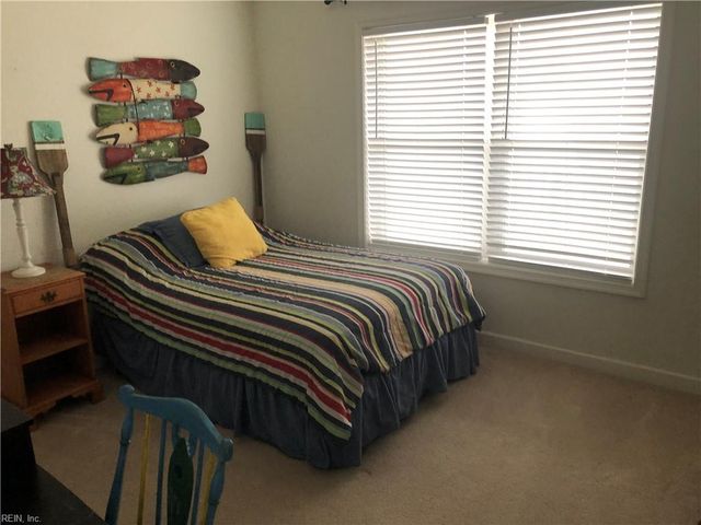 320 Sandbridge Rd Apt 402, Virginia Beach, VA 23456