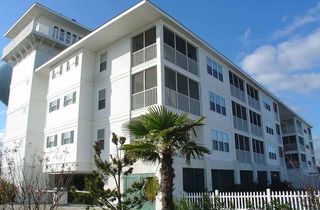 320 Sandbridge Rd Apt 402, Virginia Beach, VA 23456