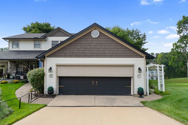 10740 Emerald Drive, Cement City, MI 49233