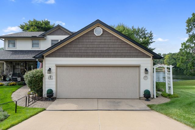 10740 Emerald Drive, Cement City, MI 49233