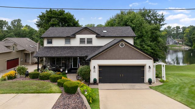 10740 Emerald Drive, Cement City, MI 49233