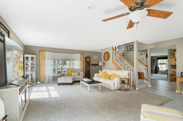 10740 Emerald Drive, Cement City, MI 49233