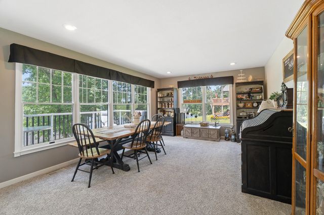 10740 Emerald Drive, Cement City, MI 49233