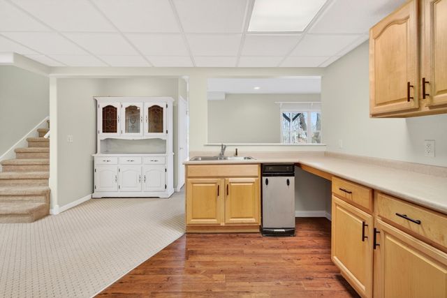 10740 Emerald Drive, Cement City, MI 49233