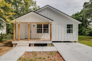 330 Croesus Street, Biloxi, MS 39530