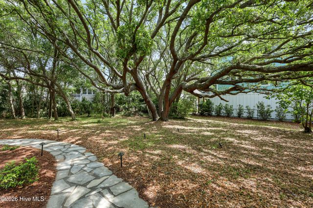 218 Assembly Way Avenue, Kure Beach, NC 28449
