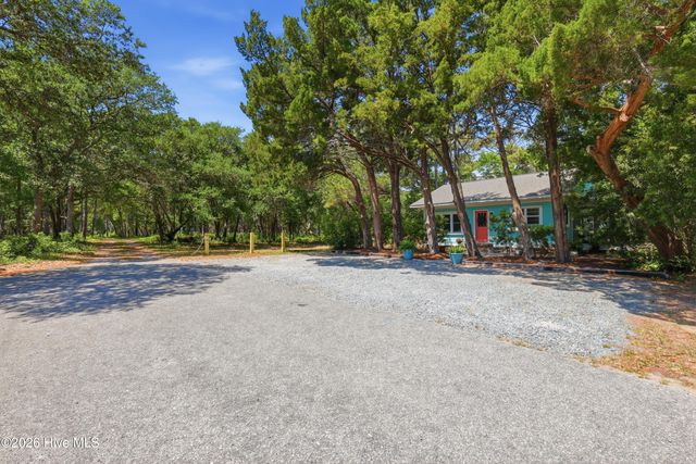 218 Assembly Way Avenue, Kure Beach, NC 28449