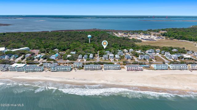 218 Assembly Way Avenue, Kure Beach, NC 28449