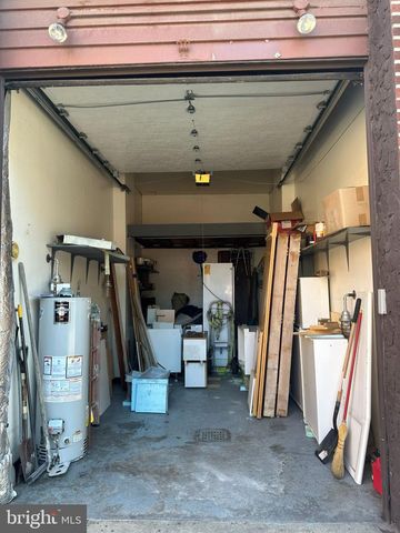 1515 E PASSYUNK AVE, Philadelphia, PA 19147