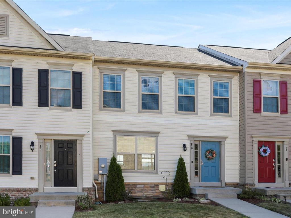 29 SPOON SQ, Front Royal, VA 22630