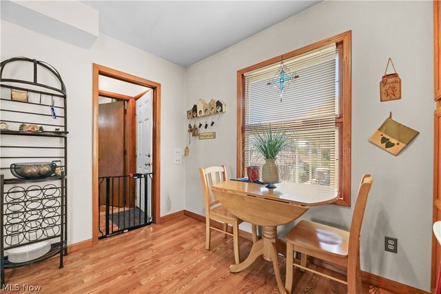 126 Clinton Avenue, Akron, OH 44301