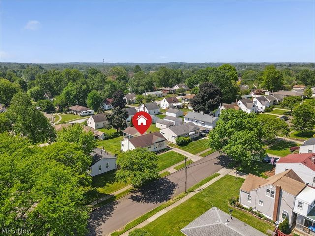 126 Clinton Avenue, Akron, OH 44301