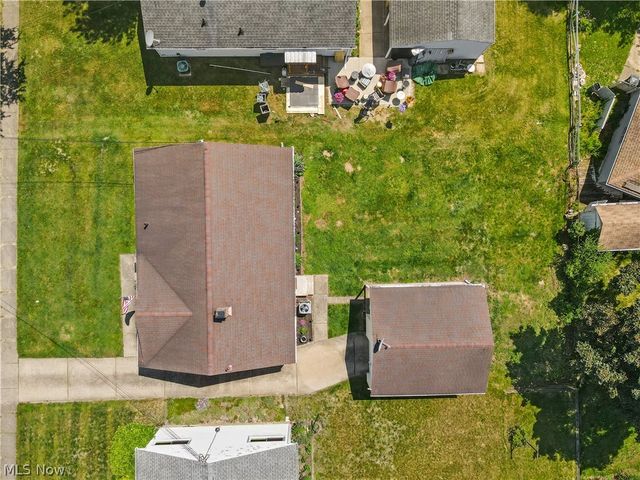 126 Clinton Avenue, Akron, OH 44301