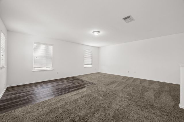 2215 McCombs ST, Georgetown, TX 78626