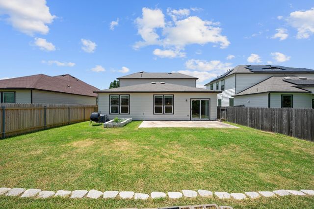2215 McCombs ST, Georgetown, TX 78626