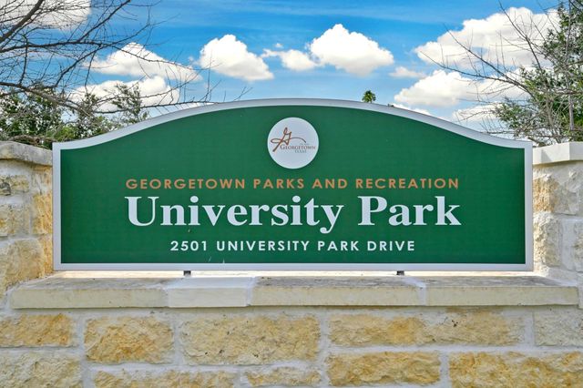 2215 McCombs ST, Georgetown, TX 78626