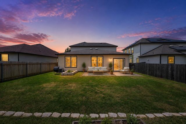 2215 McCombs ST, Georgetown, TX 78626
