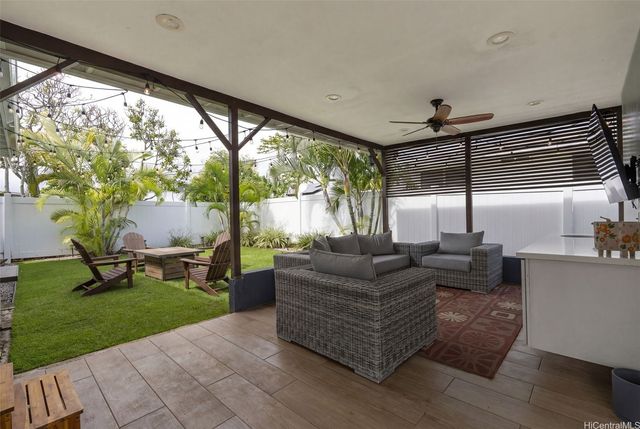 536 Olomana Street, Kailua, HI 96734