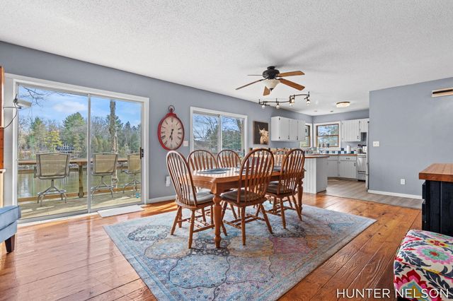 4600 S Teal Lane, Big Prairie Twp, MI 49337