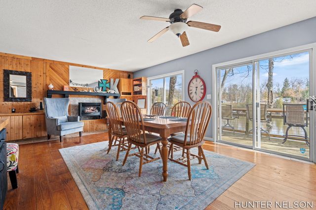 4600 S Teal Lane, Big Prairie Twp, MI 49337