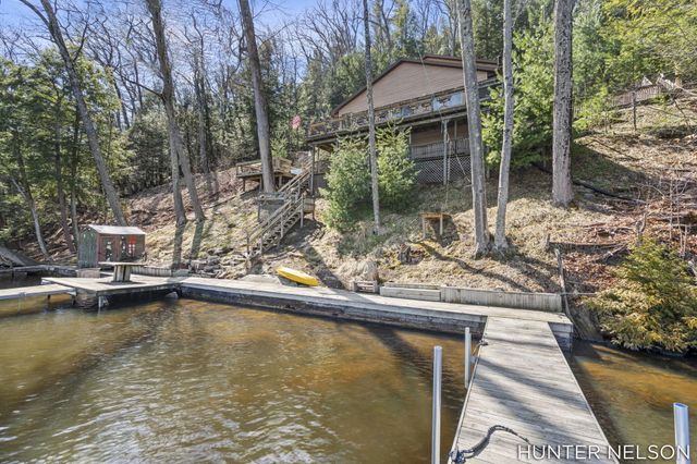 4600 S Teal Lane, Big Prairie Twp, MI 49337