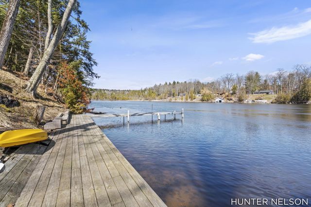 4600 S Teal Lane, Big Prairie Twp, MI 49337