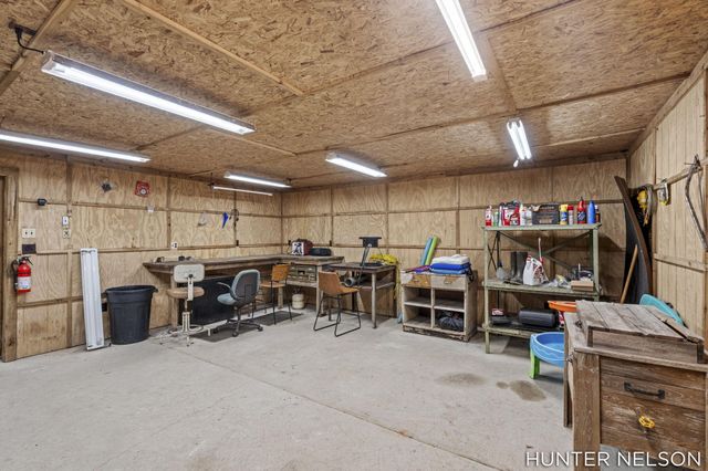 4600 S Teal Lane, Big Prairie Twp, MI 49337