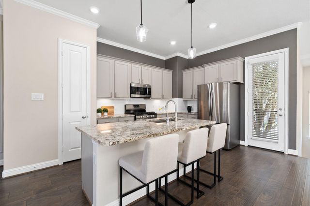 1752 Trinity Bend Drive, Houston, TX 77080