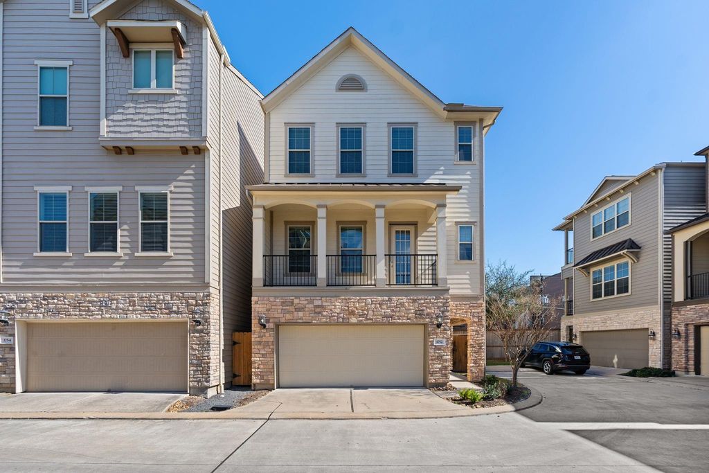 1752 Trinity Bend Drive, Houston, TX 77080