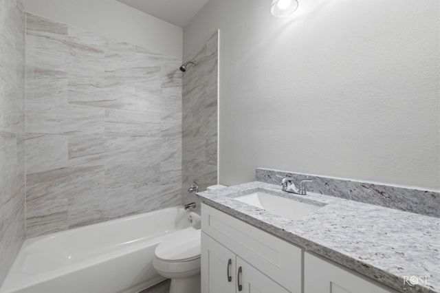 56 E 17th Street, San Angelo, TX 76903