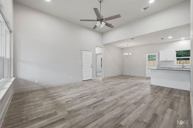 56 E 17th Street, San Angelo, TX 76903