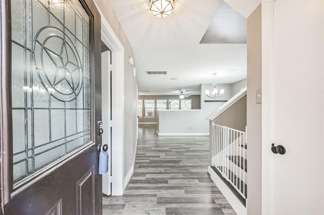 18431 Hollow Oaks Circle, Porter, TX 77365